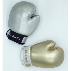 Gants de boxe Chanel vintage