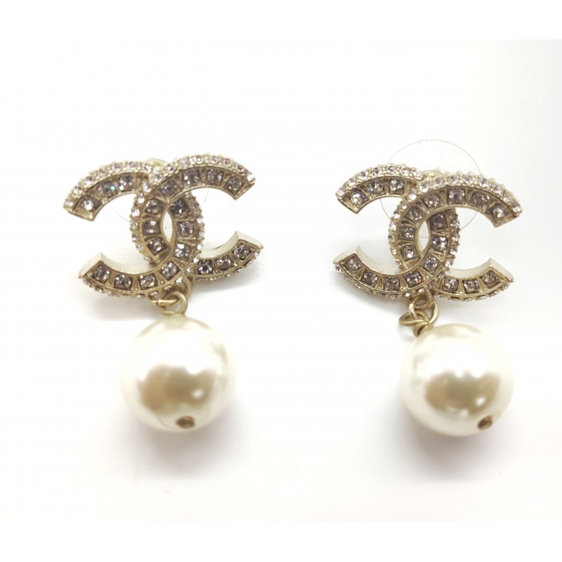 Chanel - Boucles d'oreilles perle